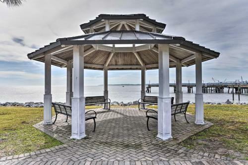 Apartamento St Simons Condo With Amenities, Drive To Beach