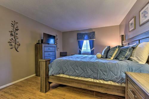 Apartamento St Simons Condo With Amenities, Drive To Beach