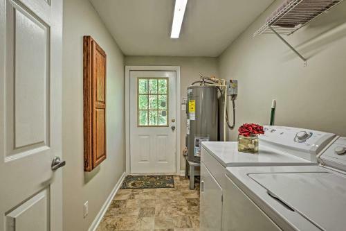 Sweet Escape Guest House - Pet Friendly!