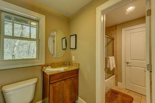 Falcons Nest By Escape To Blue Ridge