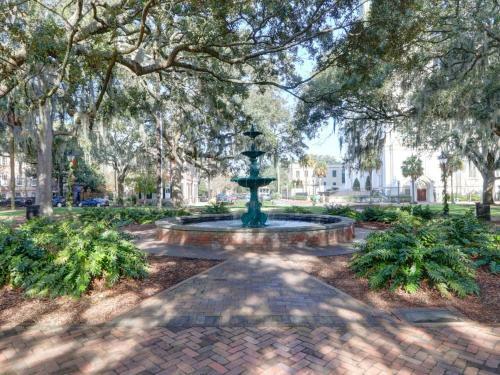Heated Pool Access Flex Cancelation Historic Lafayette Square Townhouse
