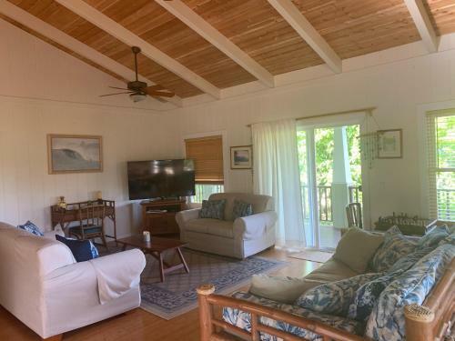 Kainalu Hanalei Home