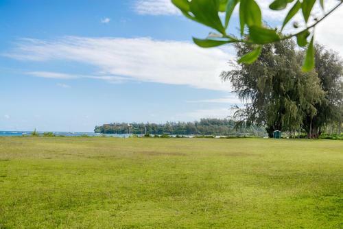 Hanalei Beach House Estate Home