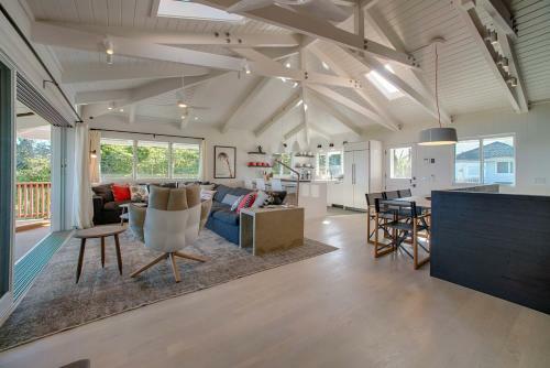 Hanalei Beach House Estate Home