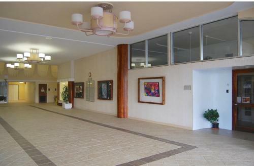 Apartamento Condo Living Downtown Mountain Views