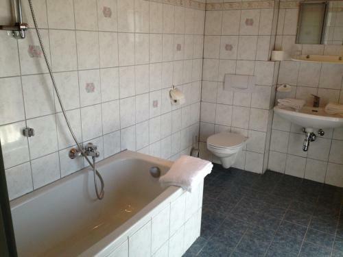 Hostal Pension Haus Claudia
