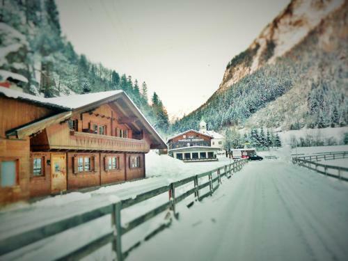 Posada Gasthaus H�usling Alm