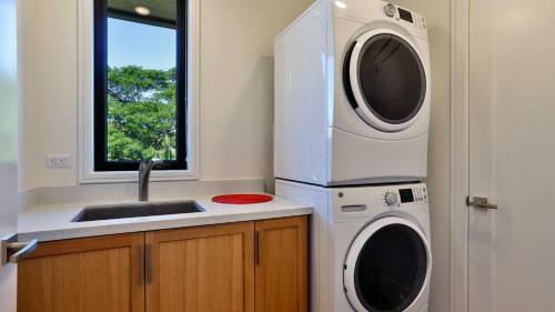 Maui Westside Presents: Luana Garden Villas 14d