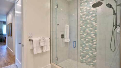Maui Westside Presents: Luana Garden Villas 14d