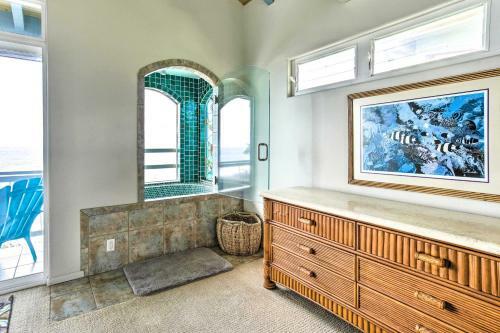 Mermaid Manor Idyllic Oceanfront Kona Escape