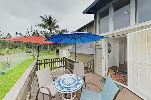New Listing! Remodeled A-frame With Deck & Balcony Home