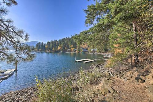 Apartamento Waterfront Lake Studio With Deck And Beach Access!