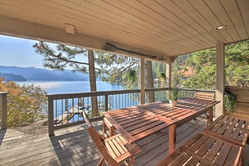 Apartamento Waterfront Lake Studio With Deck And Beach Access!