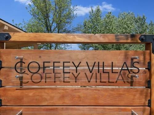 Villa Stunning Garden City Getaway