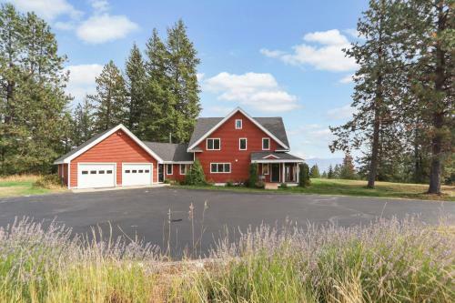 Lakeview Home With New Hot Tub - Sleeps 10