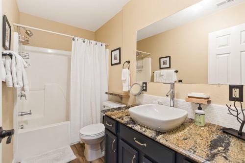 Beautifully Updated Sandpoint Townhome