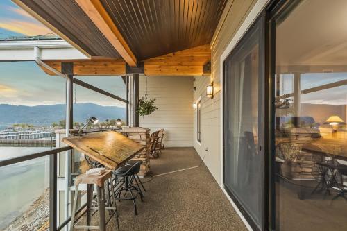 Exclusive Seasons At Sandpoint Townhome