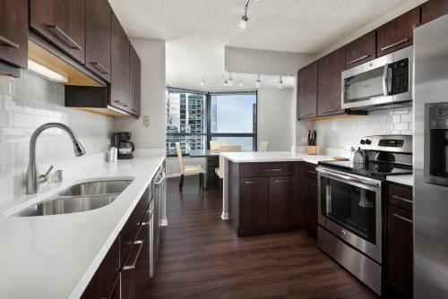 Hotel Luxury Downtown Chicago Suites