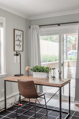 Apartamento Inviting Stylish Home With Covered Patio