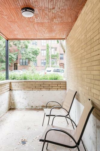Apartamento Inviting Stylish Home With Covered Patio
