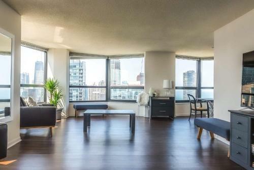 Apartamento 3br Premium Executive Penthouse W/ Pool & Parking