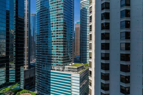 Apartamento 2br Navy Pier Loft With Pool, Gym & Views By Envitae
