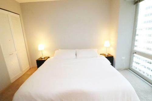 Apartamento Had A Pleasant Visit On Dch 215 West Washington