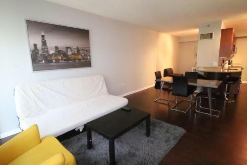 Apartamento Fully Equipped Flat On Dch 215 West Washington