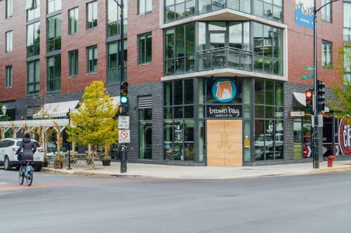 Apartamento 1br Apt Full Kitchen Popular Spot In Chicago