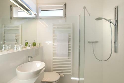 Dermuth Hotels ? Hotel Dermuth P�rtschach