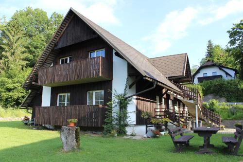 Apartamento Ferienwohnungen Krakolinig