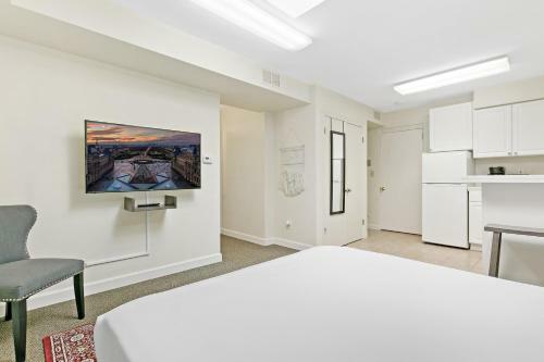 Apartamento Highland Park Minimalist Studio Unit - Near Metra!