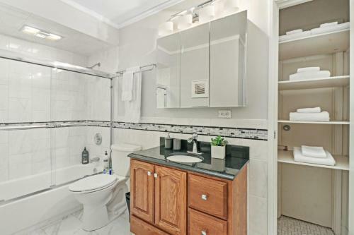 Apartamento Oak Park 2br Apt - Near Transit, Shops And Bistro