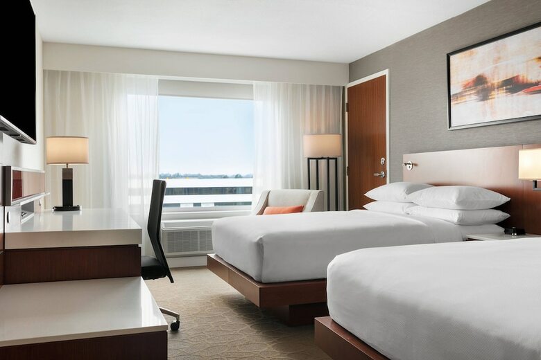 Delta Hotels By Marriott - Indianapolis Airport
