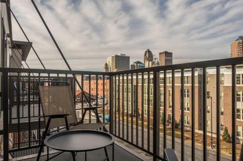 Apartamento Apts Near Riverwalk Trails With Balcony By Frontdesk