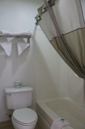 Motel Heritage Inn & Suites