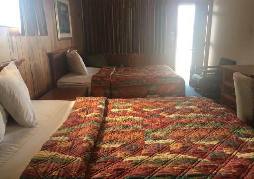 Hotel Sky-palace Inn & Suites El Dorado