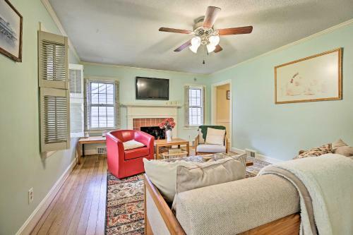 Lexington Getaway With Backyard Deck Less Than 2 Mi To Uk!