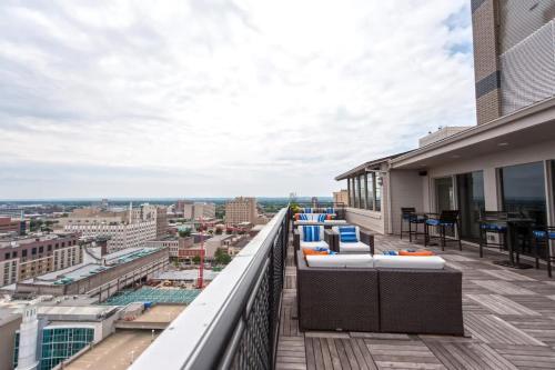 Apartamento Great Rooftop Downtown Cozysuites On 3rd Street!