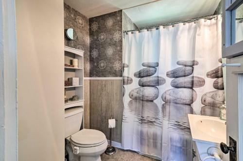Charming East Boothbay Cottage With Large Yard!