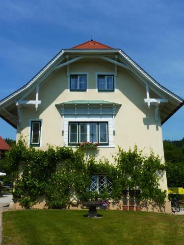 Hostal Landhaus Strussnighof