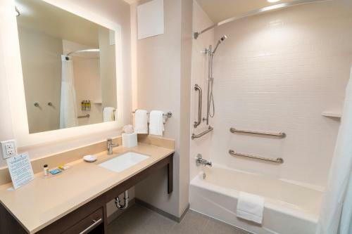 Staybridge Suites - Washington Dc East - Largo, An Ihg Hotel