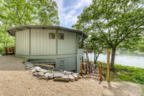 Sea Breeze Cottage