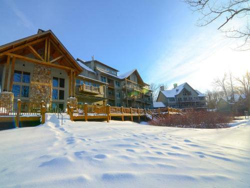 Hotel A123- Studio Lake View Suite, First Floor Unit, Has A Private Balcony!