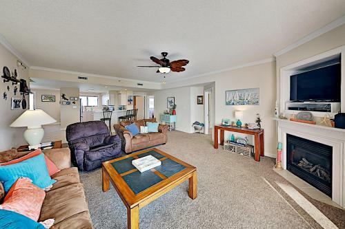 Apartamento Bayfront Condo With Pool & Balcony - Walk To Beach Condo