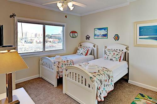 Apartamento Bayfront Condo With Pool & Balcony - Walk To Beach Condo