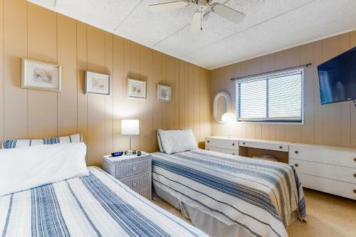 Oceanblock On 135th At Watergate