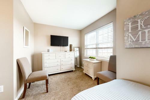 Bayfront Beauty At Mallard Landing