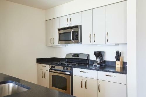 Evonify Corporate - South End Luxury Apartments