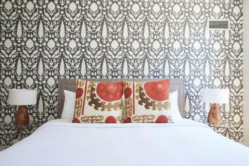 Evonify Corporate - South End Luxury Apartments